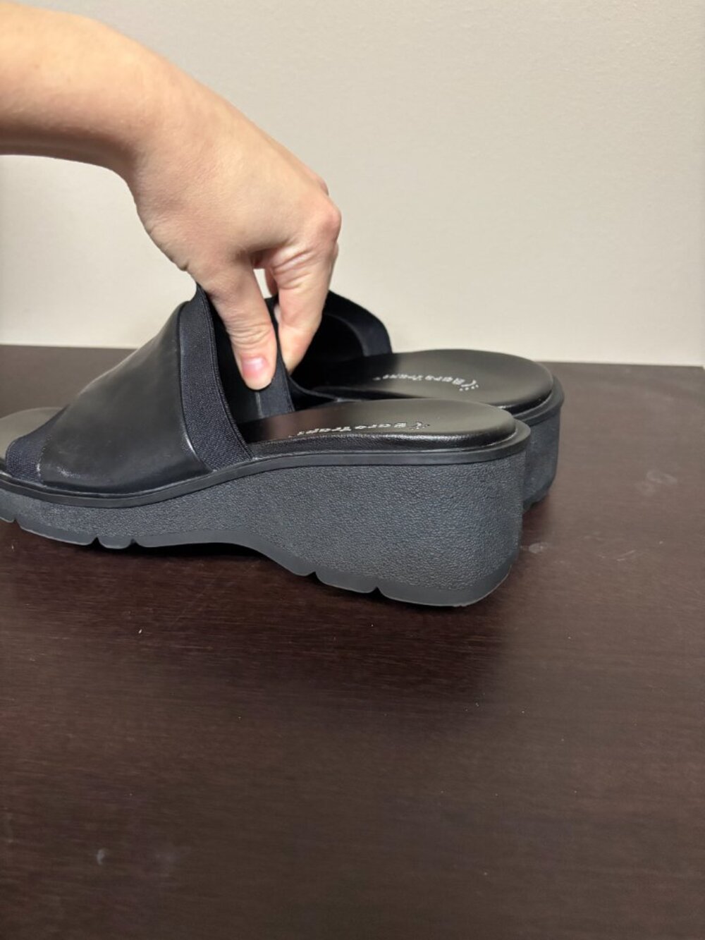 Bare Traps Angel Leather Y2k Black Slide Sandals Platform Comfort Size 7 - Picture 5 of 7